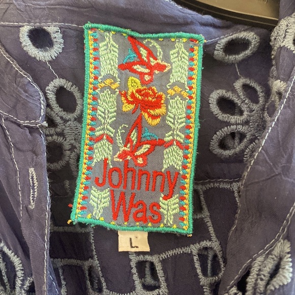 Johnny Was Embroidered Eyelet Button Up Tunic Top - Picture 7 of 7